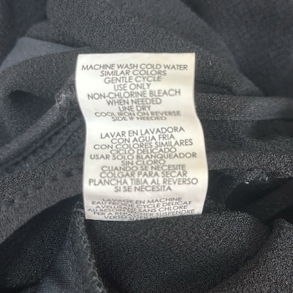 *Speechless* Jr’s Casual High Neck Fitted Mini Black Dress Size XS - Picture 7 of 7